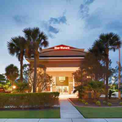 Days Inn & Suites by Wyndham Fort Pierce I-95 Hotel Exterior