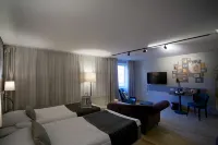 Scandic Winn Hotels near Lasse Jönsson ServiceCenter AB