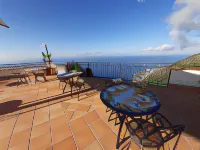 Le Marelle Hotels in Furore