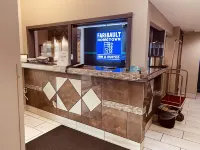 Faribault Hometown Inn & Suites Hôtels à : Faribault