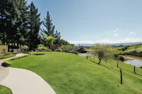 Hunters Moon Hotels in Mosgiel