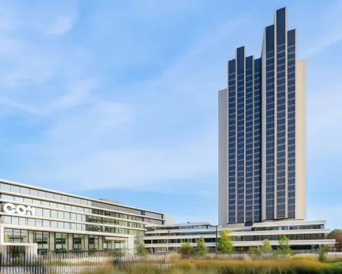 Radisson Blu Hotel, Hamburg Hotels near Hoheluft-West