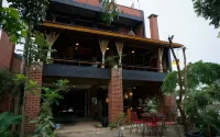 Villa Bunga - Buah Batu Bandung Hotel dekat DADU cell