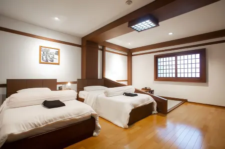 Baan Kashiwaya