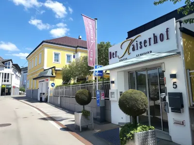 Der Kaiserhof Ried Hotels in Gemeinde Polling im Innkreis