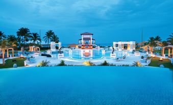 Sandals Emerald Bay - All Inclusive Couples Only