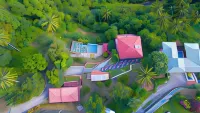 Samfi Gardens Hoteles cerca de Anse Galet Beach