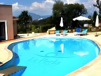 Hotel la Perla - piscina