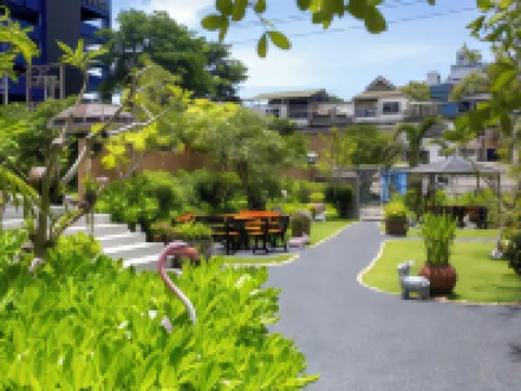 Sabai Sabana Hotels near Beach Rd