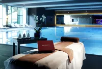Occidental Bilbao - Pools