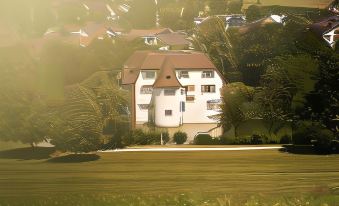 Gästehaus am Wasserschloss & Restaurant Wasserschloss Inzlingen