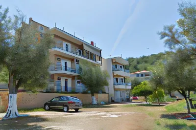 Koks’ Guesthouse Hotel a Himare