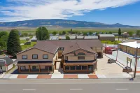 The Snuggle Inn - vue sur la montagne