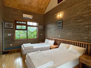Đuong Lam Homestay - House Number 9