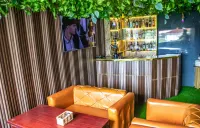 Laycon Hotel and Suites