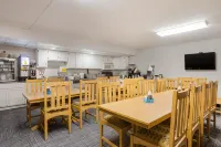 Rodeway Inn Branson, Brick House Hotels in Branson Township