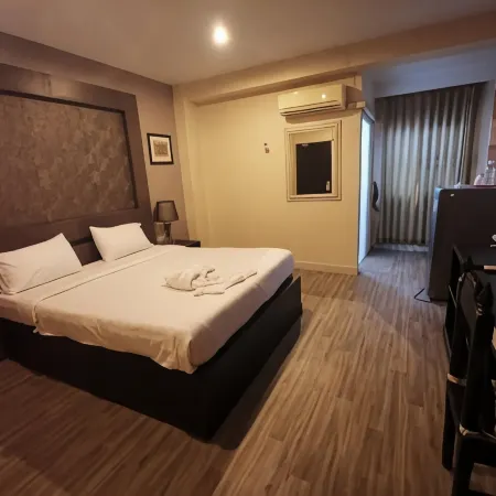 Metro Residence
