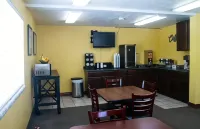Cathedral Valley Inn Hotels in Wayne County
