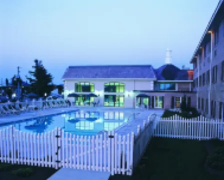 Bird-in-Hand Family Inn
