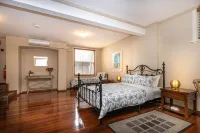 Fremantle Bed & Breakfast Hotels in Fremantle