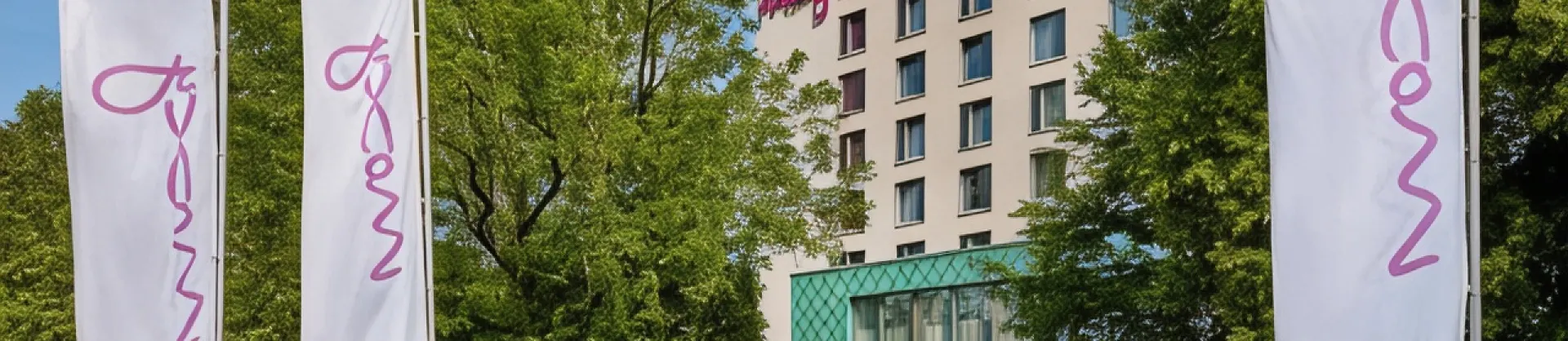 Four-Star Hotels