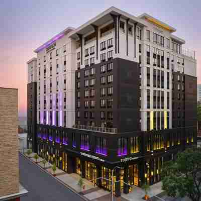 Tempo by Hilton Raleigh Downtown Hotel Exterior