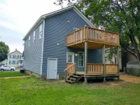 Spacious 4 bedroom home in the village