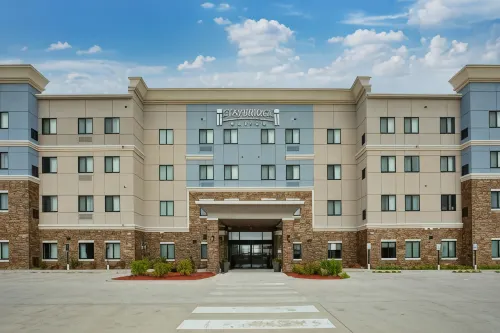 Staybridge Suites Ames Hôtels à : Ames