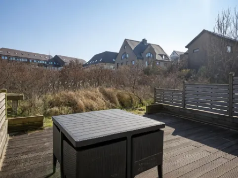 Apartment with Private Balcony