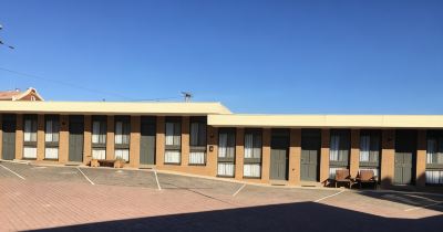 Hotel Exterior Eaglehawk Motel Photo