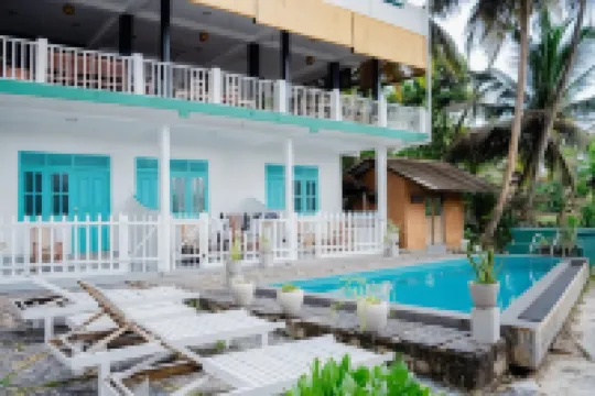 Asanka Surf House & Resturant