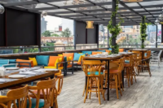 翠鳥之巢套房酒店