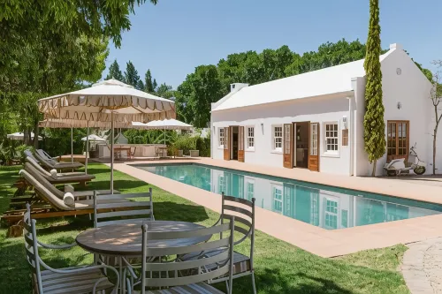 De Bergkant Lodge Hotels in Prince Albert