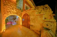 Babili Cappadocia Cave