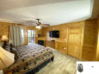 Black Bear Tracks (a true log cabin)