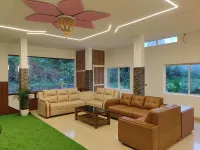 Ayur Mount Resort & Spa Hotels in Pallivasal