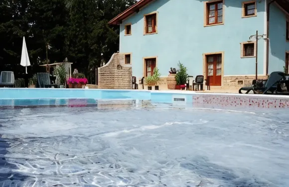 裏富吉歐達朱莉婭酒店