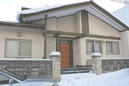 Hostel Jumpu Manpan Отели рядом с достопримечательностью «Fugoppe Cave»