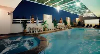 Park Lane Hotel - Hot Tub