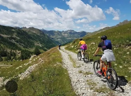 2P FRONT DE NEIGE SUD CALME