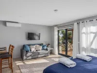 Harrison Grove Hotels in Sorell
