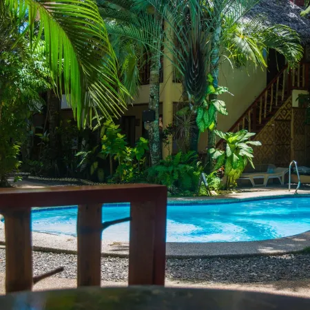 Alona Vida Beach Resort