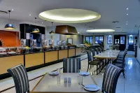 The Capetonian - Halal - breakfast