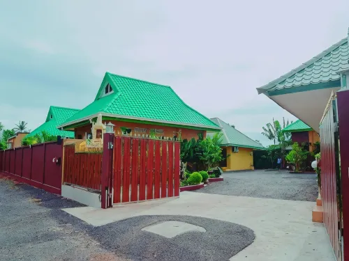 สุชลธี รีสอร์ท Sucholtee Resort - รีสอร์ท