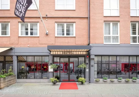 Best Western Plus Hotel Noble House Отели рядом с достопримечательностью «Ribersborgsstranden»