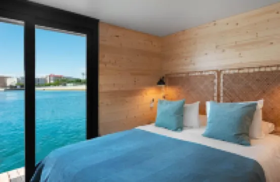 阿卡德薩拉利內亞體驗地中海船屋酒店