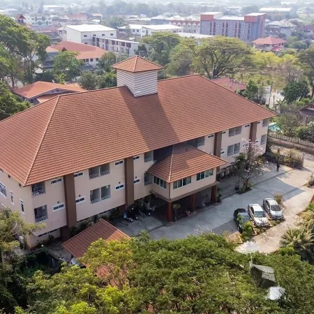 Klang Muang River Home