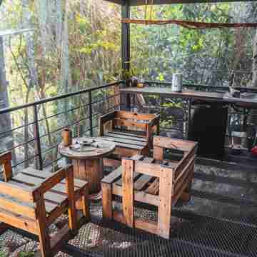 Warehouse Hostel Koh Tao Hotel Exterior