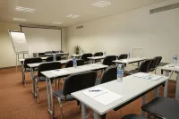 Residhotel Lyon Lamartine Hotels in Tassin-la-Demi-Lune