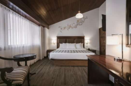 Wyndham Costa del Sol Cusco